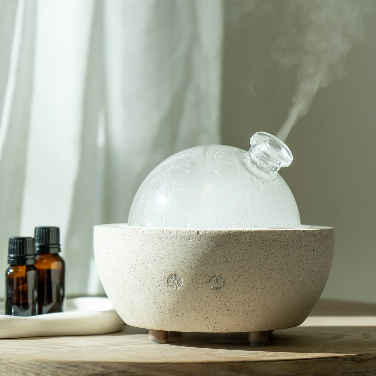 PureAroma™ - Elegant glass dome aromatherapy diffuser