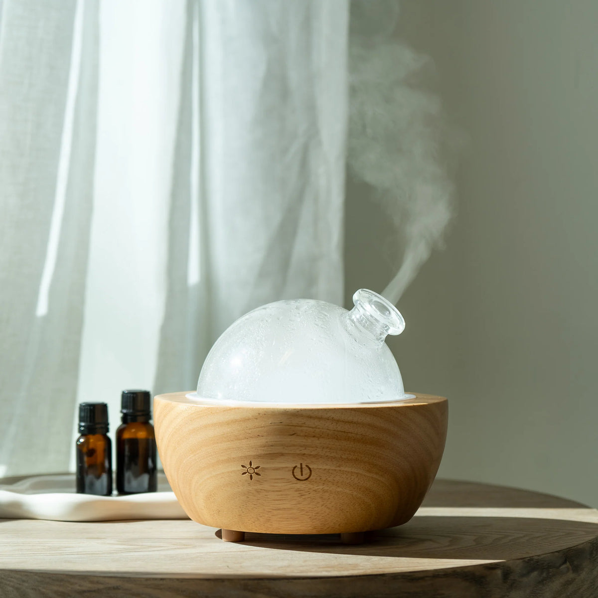PureAroma™ - Elegant glass dome aromatherapy diffuser