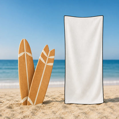 QuickDry™ - Secure magnetic closure and sand-repellent microfiber